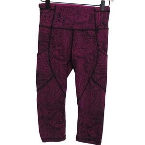 Lululemon Women Sz 4 Deep Fuschia Black Outrun 17" Crop Antique Paisley Legging